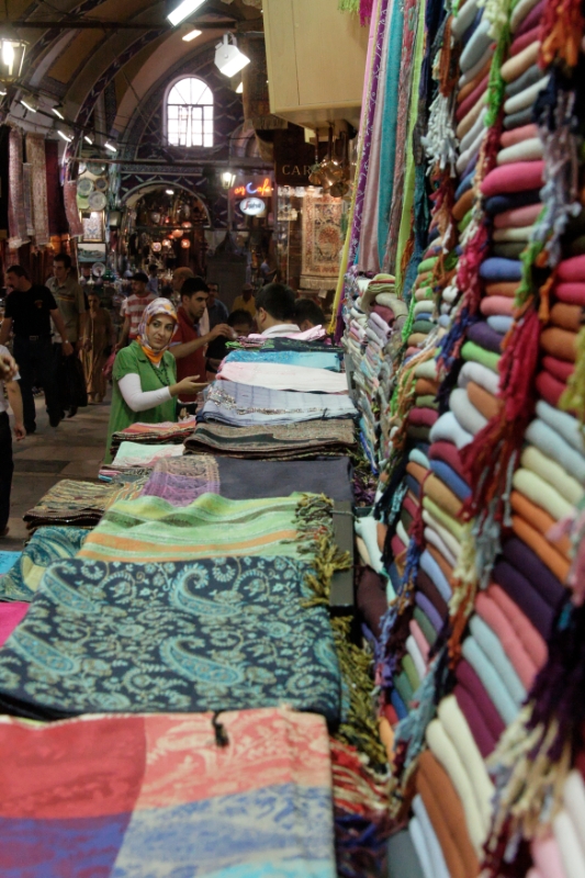 Grand Bazaar, Istanbul Turkey 16.jpg - Grand Bazaar, Istanbul, Turkey